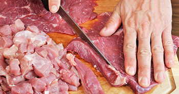 Carniceros admiten fuertes subas en la carne y alertan que el consumo caerá “a valores nunca vistos” Carniceros admiten fuertes subas en la carne y alertan que el consumo caerá “a valores nunca vistos”