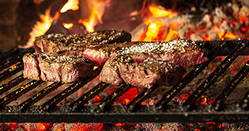 Cortes de carne: ¿Cuáles son los preferidos para el asado en la mesa de los argentinos? Cortes de carne: ¿Cuáles son los preferidos para el asado en la mesa de los argentinos?